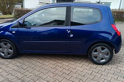 Renault Twingo 151.000 km 2.590 &euro; Tübingen 72070