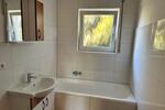 Etagenwohnung Schlaitdorf - 4 Zimmer, 95 m&sup2;, 1.120&euro; | Angebot:26658406