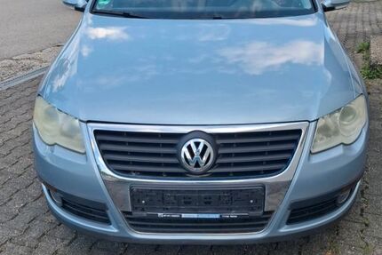 VW Passat 205.000 km 1.400 &euro; Stuttgart 70435