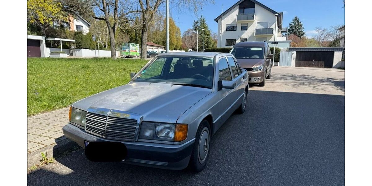 Mercedes-Benz 190 150.000 km 3.900 &euro; Stuttgart 70374
