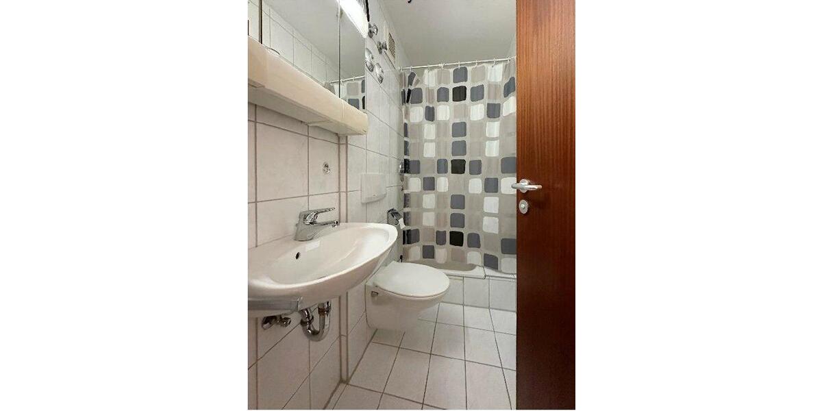Erdgeschoßwohnung Leinfelden-Echterdingen Echterdingen - 1 Zimmer, 18 m&sup2;, 690&euro; | Angebot:26327784