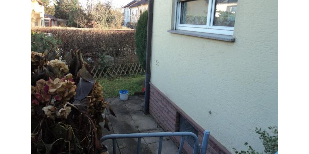 Reihenhaus Stuttgart Neuwirtshaus - 6 Zimmer, 155 m&sup2;, 699.000&euro; | Angebot:24314835