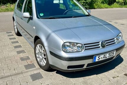 VW Golf 146.000 km 2.900 &euro; Stuttgart 70180