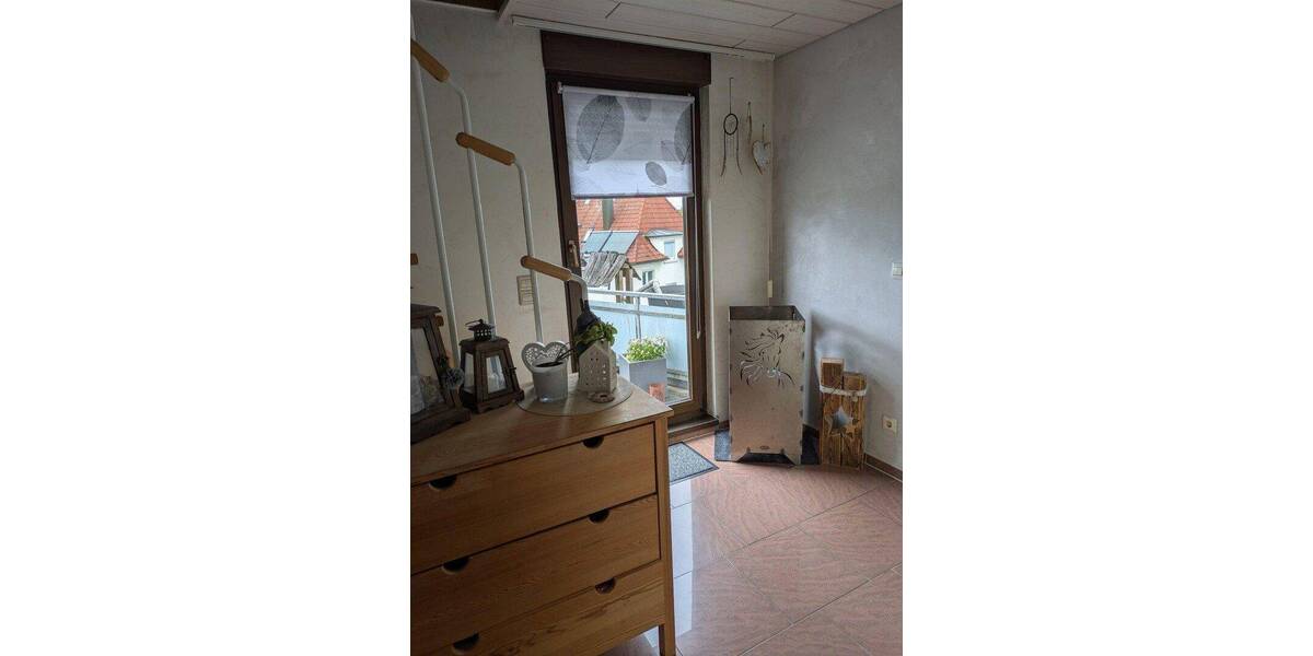 Etagenwohnung Metzingen - 3 Zimmer, 102 m&sup2;, 430.000&euro; | Angebot:26831999