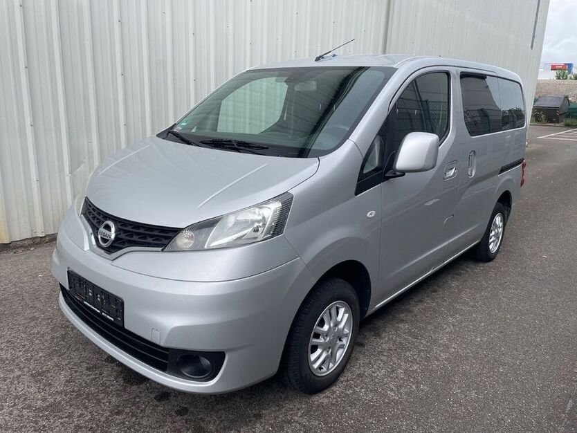 NV200