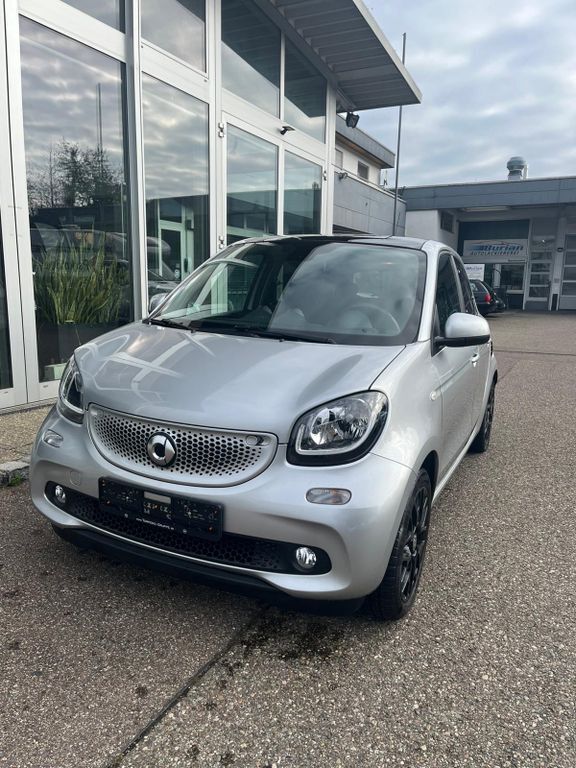 Smart ForFour 49.010 km 13.499 € Uhingen 73066