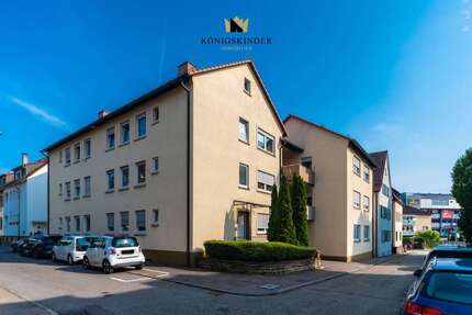 Haus zum Kaufen in Stuttgart Zuffenhausen 1.800.000 € 552 m² 27 zimmer