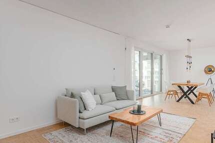 Wohnung Stuttgart Feuerbach - 2 Zimmer, 86 m&sup2;, 1.747&euro; | Angebot:25548973