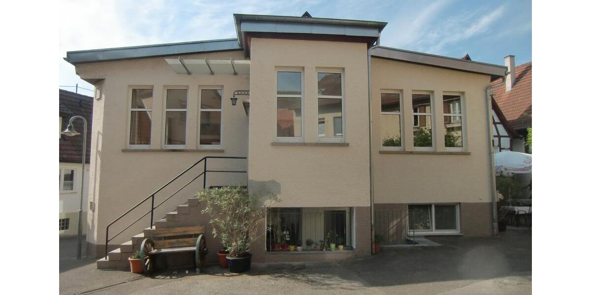 Einfamilienhaus Vaihingen an der Enz - 7 Zimmer, 370 m&sup2;, 559.000&euro; | Angebot:26423322