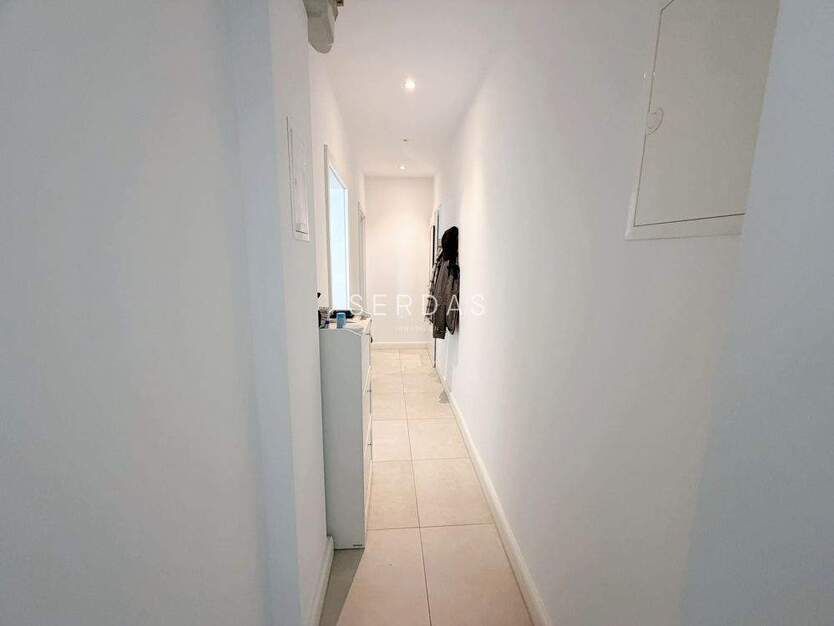 Attraktives 4-Familienhaus in zentraler Lage von Stuttgart-Obertürkheim 1 zimmer