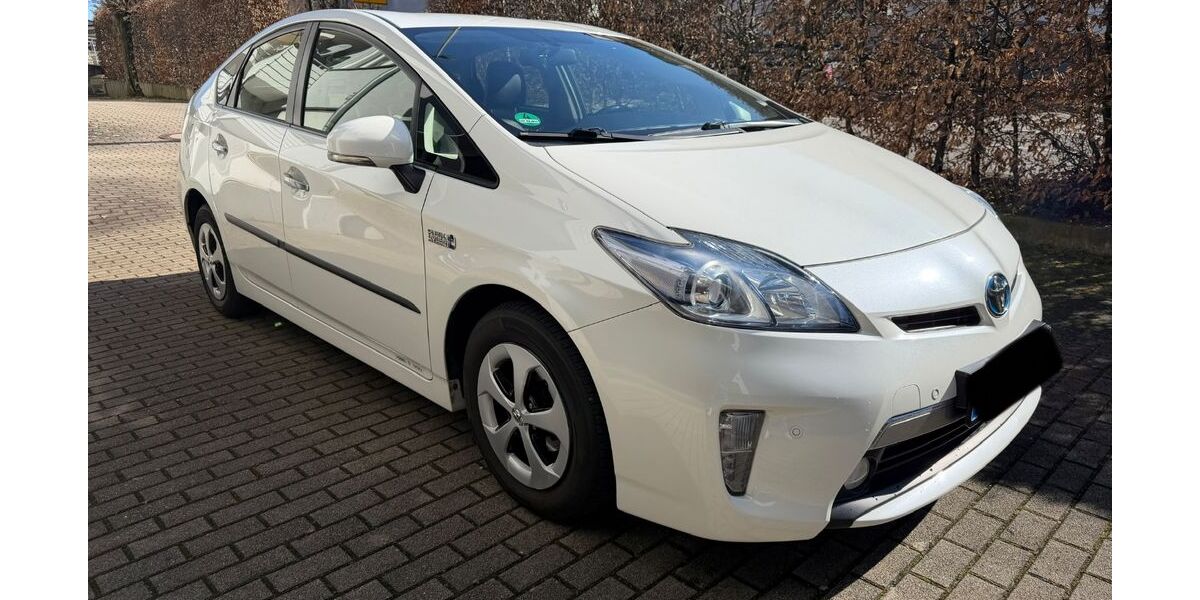 Toyota Prius 163.000 km 10.800 &euro; Nürtingen 72622