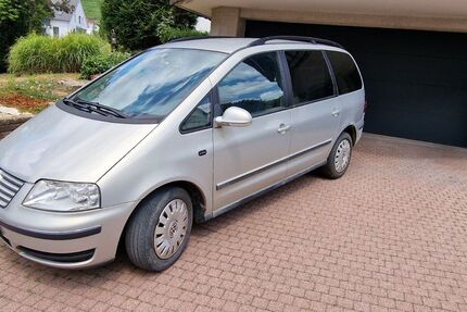 VW Sharan 230.580 km 1.490 &euro; Mundelsheim 74395