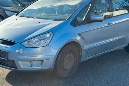Ford S-Max 279.000 km 1.990 &euro; Tübingen 72072