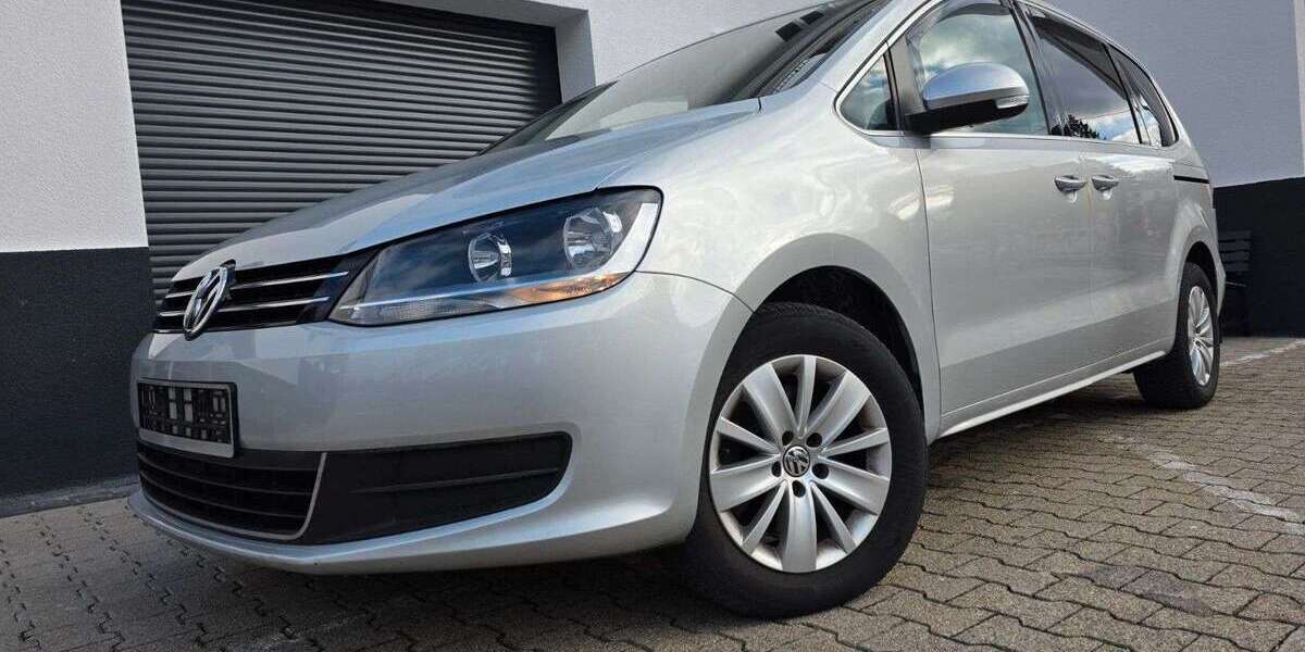 VW Sharan 166.000 km 14.400 € Stuttgart 70563