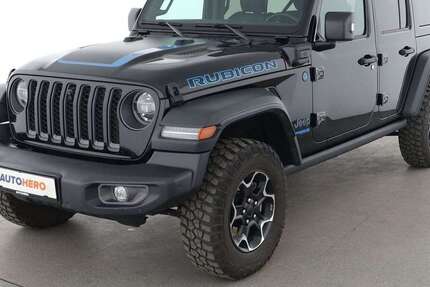 Jeep Wrangler 27.052 km 50.490 € Stuttgart 70195