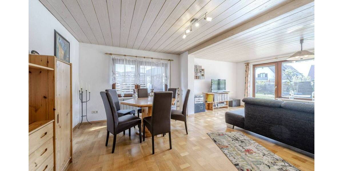 Mehrfamilienhaus, Wohnhaus Stuttgart / Rot Rot - 6 Zimmer, 151 m&sup2;, 698.000&euro; | Angebot:26439174