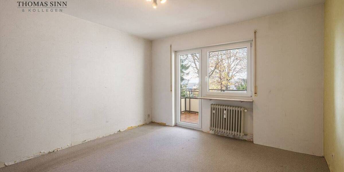 Modernisierungsbedürftige 3,5 Zimmer Wohnung mit schönem Blick ins Grüne - Sofort frei! 3 zimmer