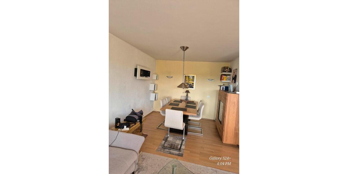 Etagenwohnung Freiberg am Neckar - 4.5 Zimmer, 94 m&sup2;, 350.000&euro; | Angebot:26817820