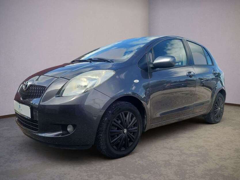 Yaris