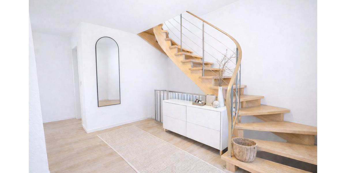 Mehrfamilienhaus, Wohnhaus Sindelfingen Maichingen - 6 Zimmer, 166 m&sup2;, 695.000&euro; | Angebot:25909364