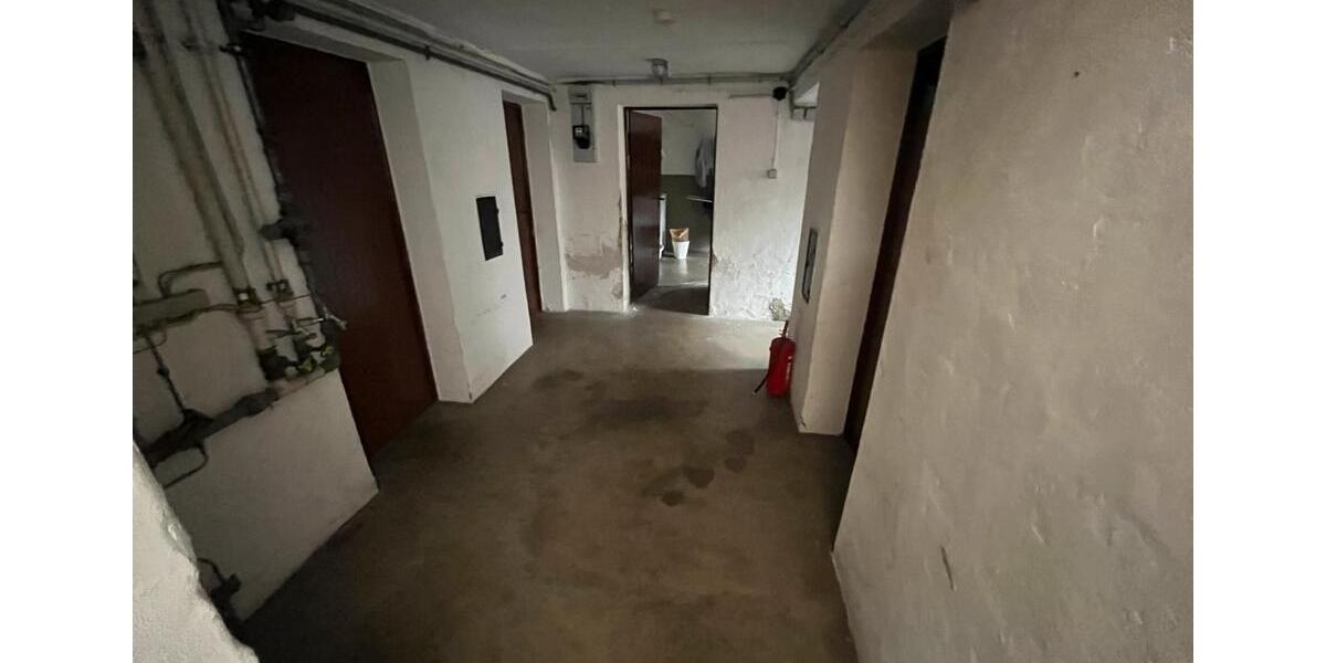 Mehrfamilienhaus, Wohnhaus Ludwigsburg Pflugfelden - 9 Zimmer, 208 m&sup2;, 675.000&euro; | Angebot:26940588