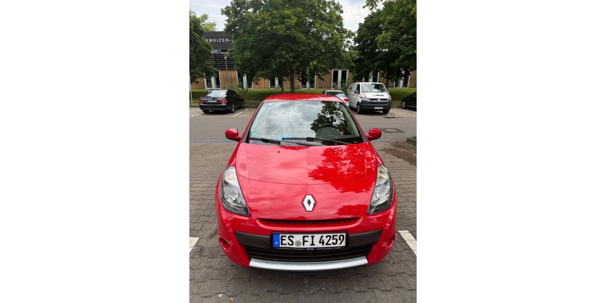 Renault Clio 265.000 km 2.200 &euro; Echterdingen 70771