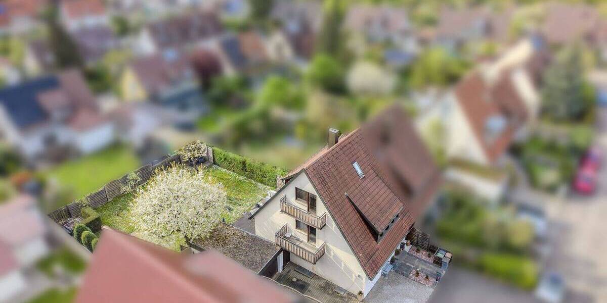 Mehrfamilienhaus, Wohnhaus Stuttgart / Rot Rot - 6 Zimmer, 151 m&sup2;, 698.000&euro; | Angebot:26439174