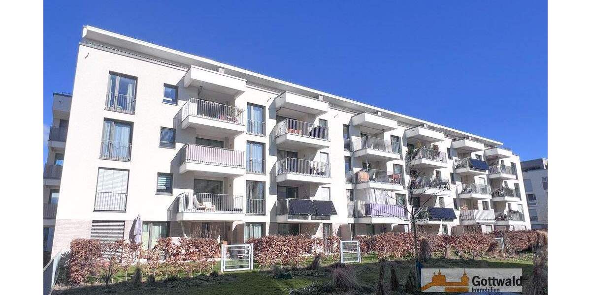 Etagenwohnung Esslingen am Neckar Hohenkreuz - 3 Zimmer, 85 m&sup2;, 1.330&euro; | Angebot:25402066