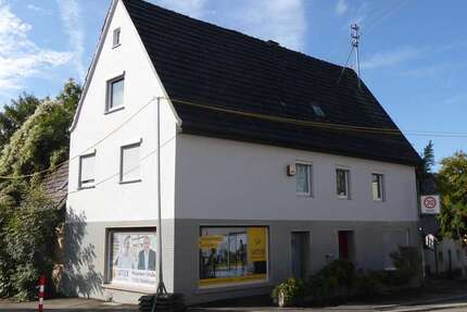 Haus zum Kaufen in Waiblingen 565.000 € 210 m²