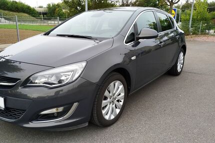 Opel Astra 168.100 km 8.299 € Wendlingen am Neckar 73240