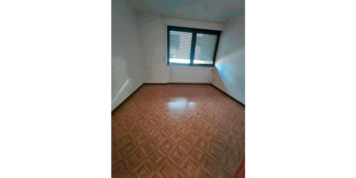 Doppelhaushälfte Leonberg - 6 Zimmer, 146 m&sup2;, 500.000&euro; | Angebot:26855700