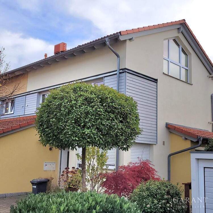 !! Tolles, neuwertiges Reihenendhaus in schöner Aussichtslage !! 6 zimmer