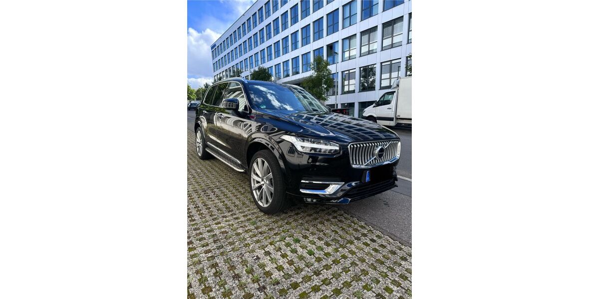 Volvo XC90 112.000 km 41.990 € Ludwigsburg 71638