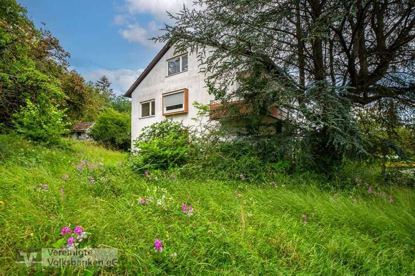 Haus zum Kaufen in Sindelfingen 1.140.000 € 242 m²