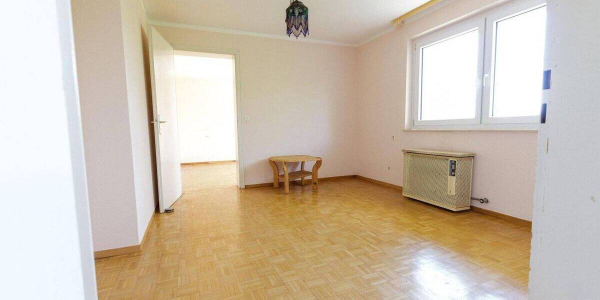 Einfamilienhaus Nürtingen Oberensingen - 8 Zimmer, 180 m&sup2;, 695.000&euro; | Angebot:26122742