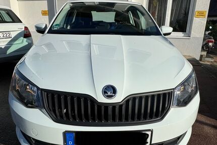 Skoda Fabia 64.200 km 7.100 &euro; Waiblingen 71334