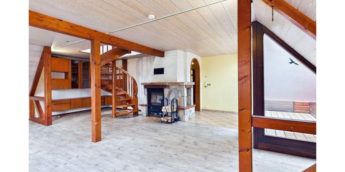 Mehrfamilienhaus, Wohnhaus Ludwigsburg Neckarweihingen - 6 Zimmer, 180 m&sup2;, 550.000&euro; | Angebot:25772242