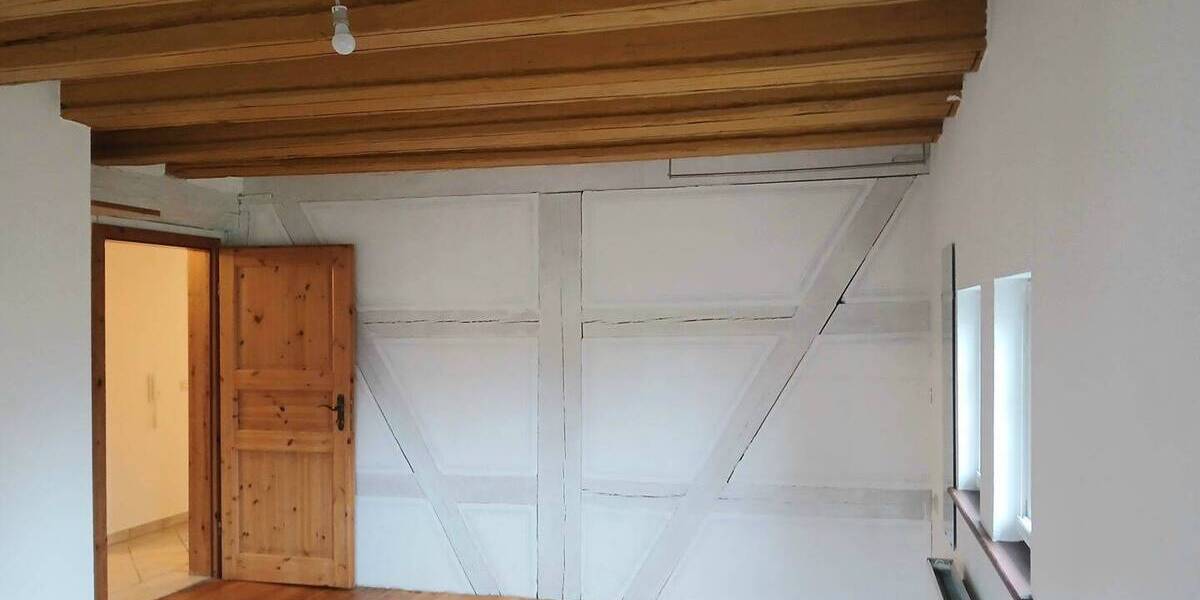 Etagenwohnung Weinstadt Großheppach - 3 Zimmer, 100 m&sup2;, 1.200&euro; | Angebot:26205748