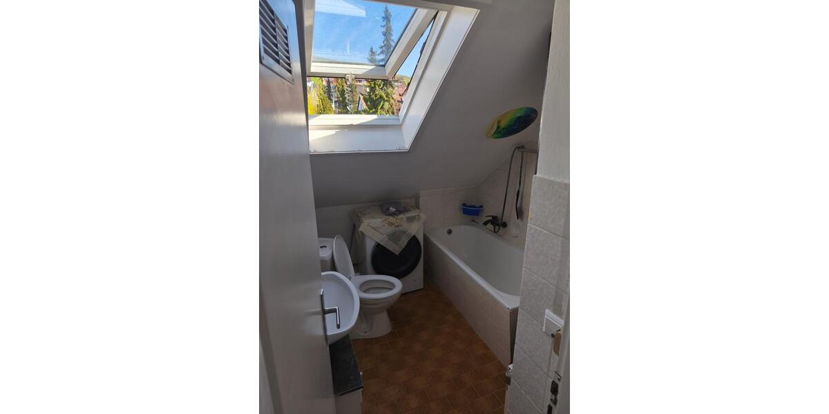 Dachgeschoßwohnung Remshalden - 3 Zimmer, 56 m&sup2;, 189.000&euro; | Angebot:26033504