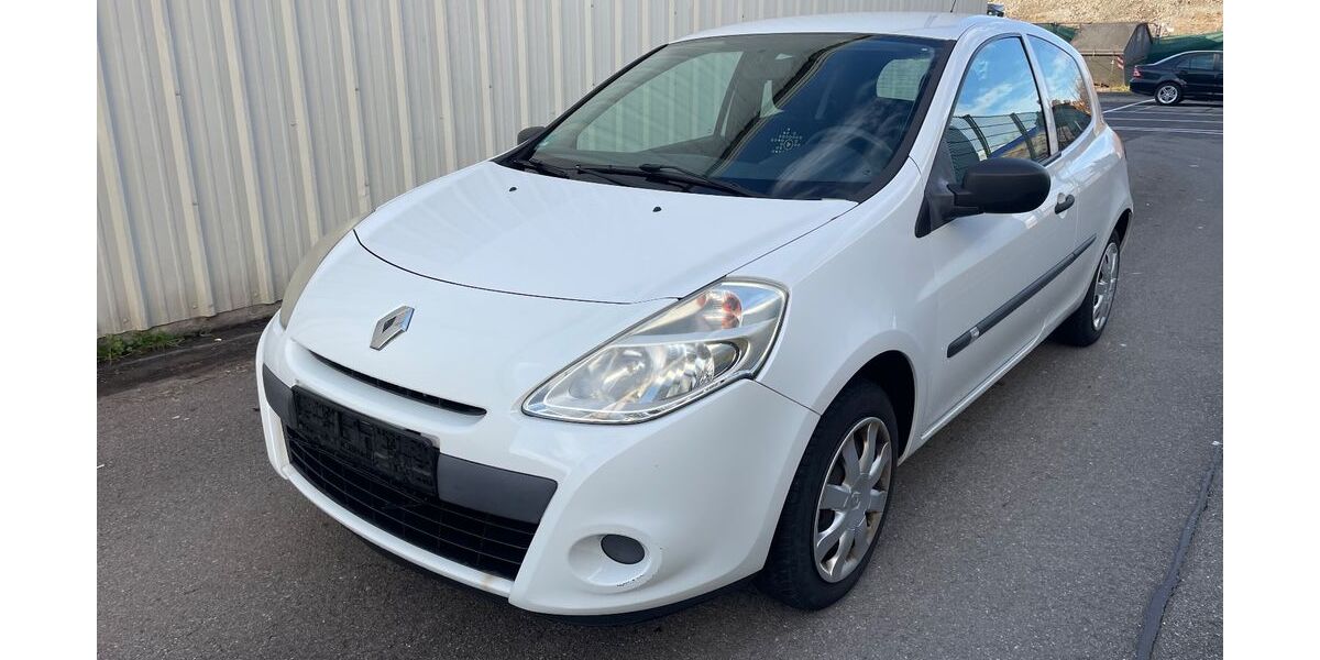 Renault Clio 151.000 km 2.490 € Böblingen 71034