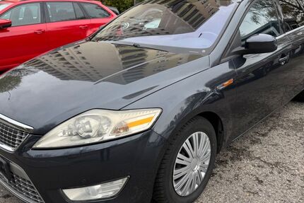 Ford Mondeo 322.000 km 1.950 &euro; Backnang 71522