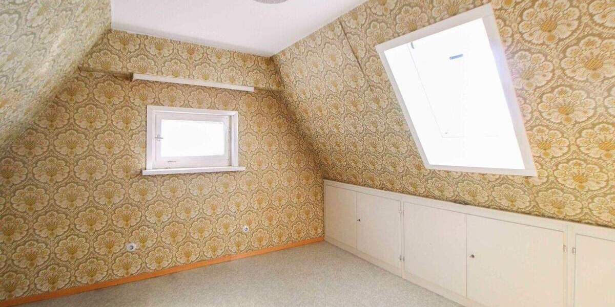 Mehrfamilienhaus, Wohnhaus Stuttgart Botnang - 9 Zimmer, 1.200.000&euro; | Angebot:24810352