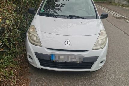 Renault Clio 80.602 km 4.200 &euro; Esslingen 73732