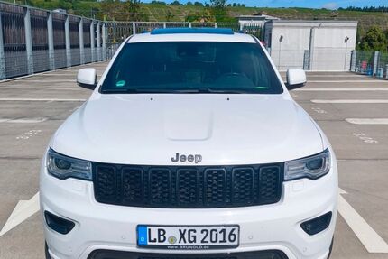 Jeep Grand Cherokee 124.000 km 19.900 &euro; Besigheim 74354