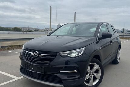 Opel Grandland (X) 99.440 km 12.990 &euro; Sindelfingen 71065