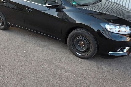 Nissan Pulsar 116.000 km 5.500 € Fellbach 70734