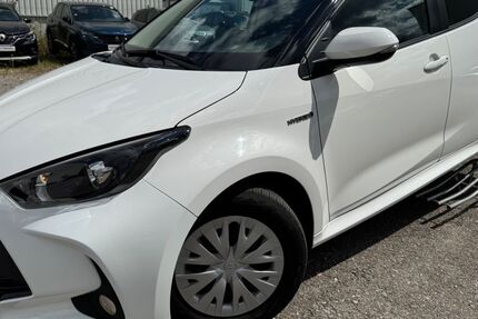 Toyota Yaris 113.713 km 13.900 &euro; Holzgerlingen 71088