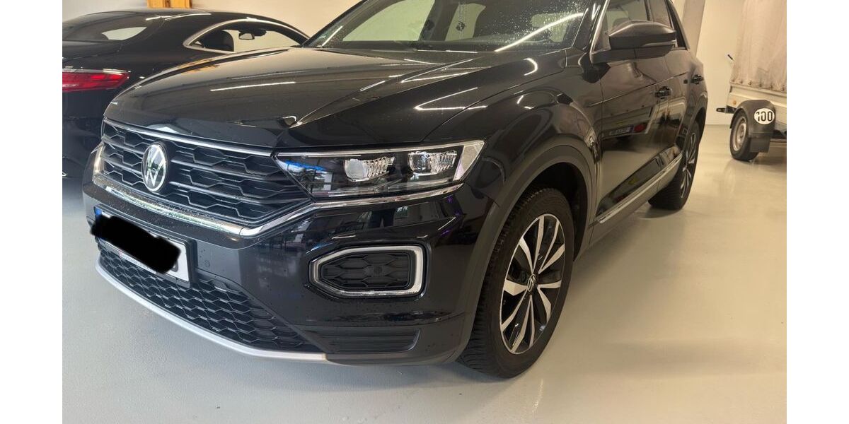 VW T-Roc 74.000 km 21.900 &euro; Stuttgart 70499