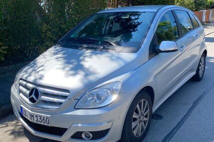 Mercedes-Benz B 200 125.764 km 4.990 &euro; Oberstenfeld 71720