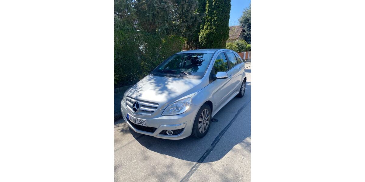 Mercedes-Benz B 200 125.764 km 4.990 &euro; Oberstenfeld 71720